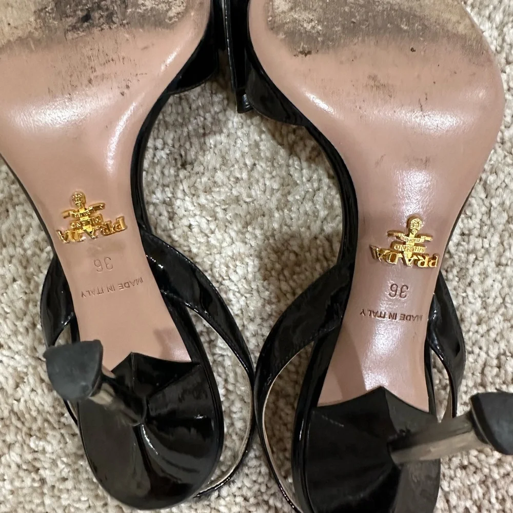 Authentic - Picture 4 of 7